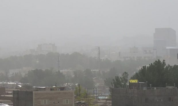 آلودگی هوا ۶۰۲ خوزستانی را به مراکز درمانی کشاند/وضعیت هوا در ۶ شهر خوزستان ناسالم
