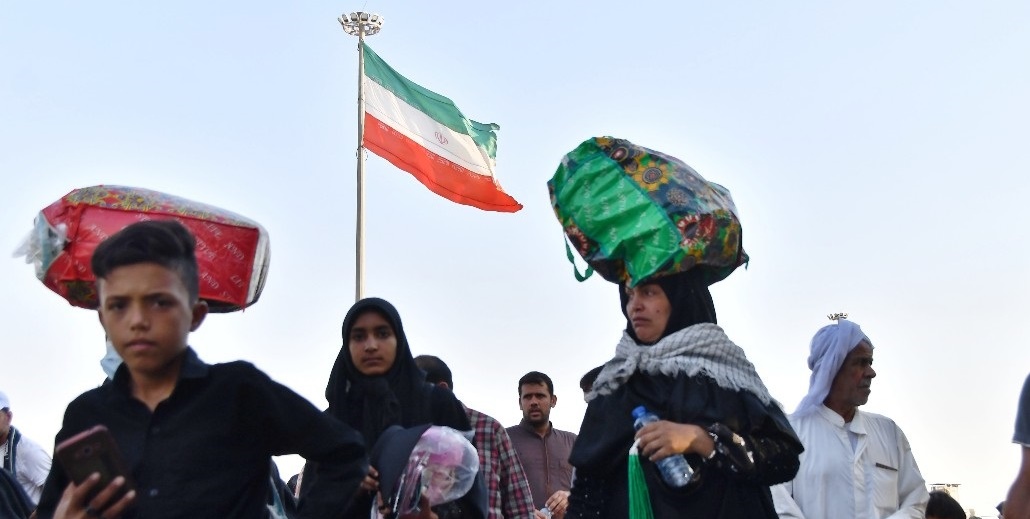 بازگشت زائران اربعین از مرز شلمچه/گزارش تصویری