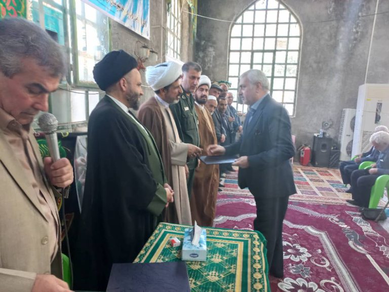 تجلیل از واقفین حریم امامزادگان کهگیلویه در همایش وقف/حجت الاسلام افشار:امام زاده بی بی رشیده (ع) چرام نیازمند توجه بیشتر است