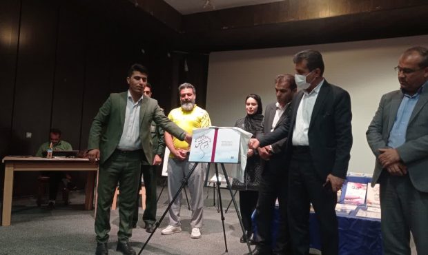 برگزاری نخستین نمایشگاه کتاب بهمئی/رونمایی از آثار مکتوب نویسندگان شهرستان بهمئی برگزاری نخستین نمایشگاه کتاب بهمئی/رونمایی از آثار مکتوب نویسندگان شهرستان بهمئی