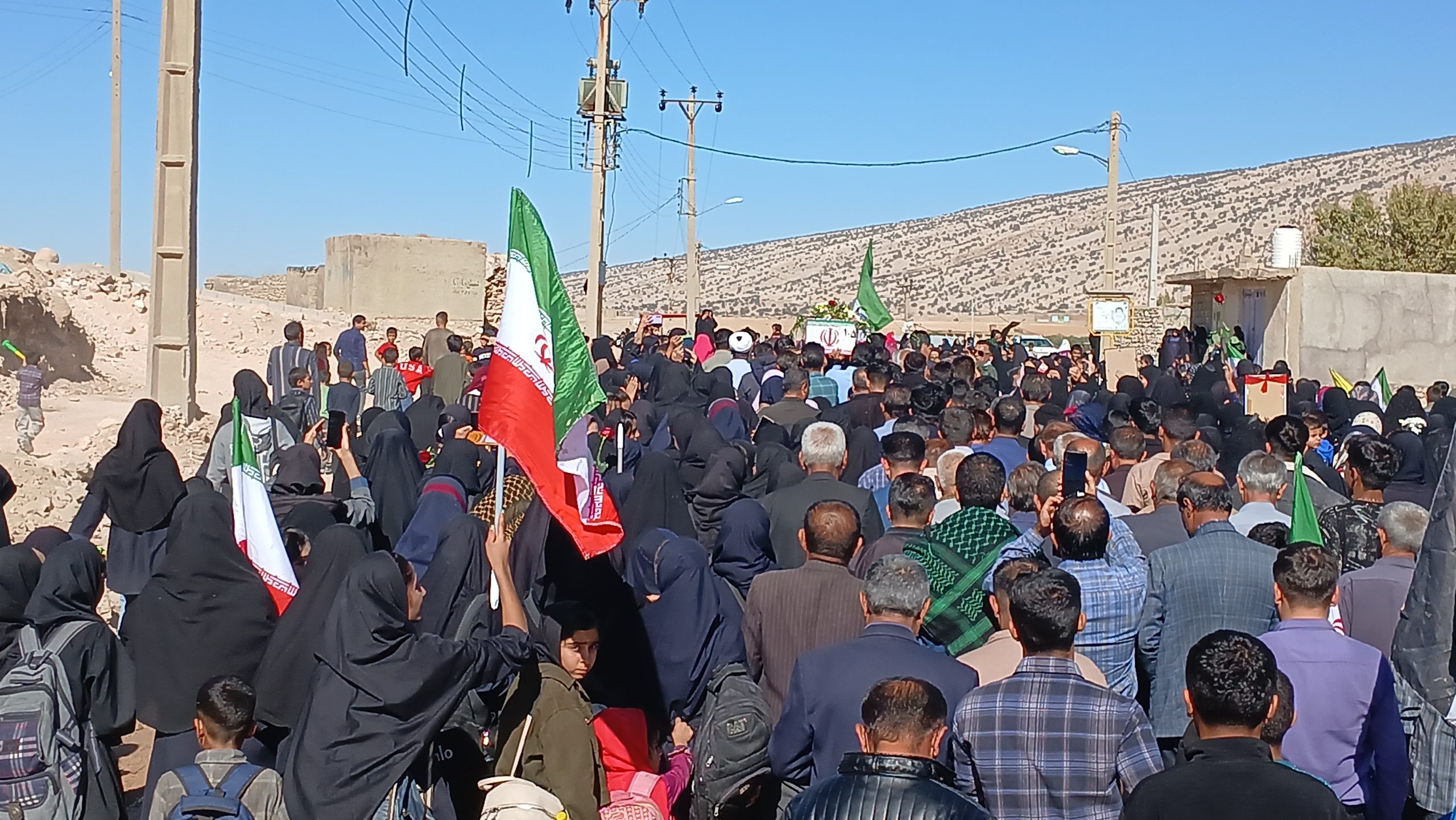 ممبی میزبان پیکر مطهر شهید گمنام؛ حضور گسترده مردم در مراسم استقبال