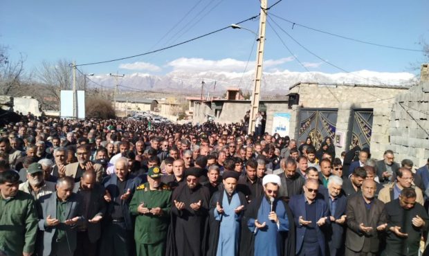 دشمن در برابر اراده ملت ایران سردرگم و متحیر است دشمن در برابر اراده ملت ایران سردرگم و متحیر است