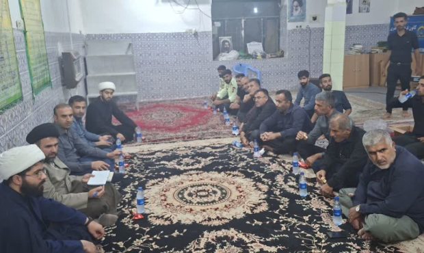برگزاری نشست شورای پیشرفت محله در مسجد امام خمینی(ره) شهر سرآسیابیوسفی با حضور دادستان شهرستان برگزاری نشست شورای پیشرفت محله در مسجد امام خمینی(ره) شهر سرآسیابیوسفی با حضور دادستان شهرستان