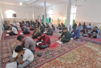 محفل باشکوه انس با قرآن کریم در تعظیم و تکریم مقام شامخ رهبر شهید قرآنی با حضور قاریان و بسیجیان در بخش ممبی برگزار شد